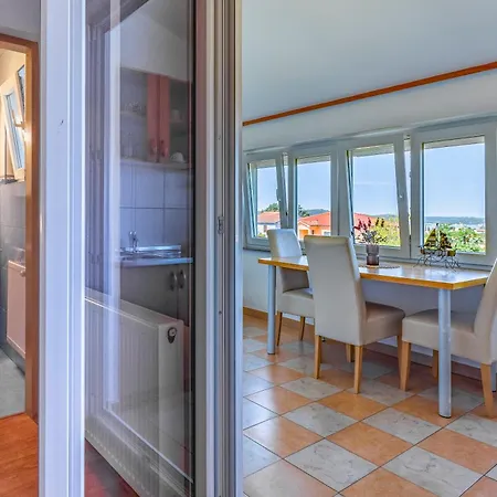 Apartment Viola Medulin *