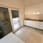 Viola Apartment *
