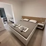 Apartment Viola
