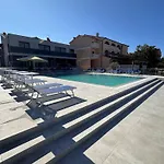 Viola Apartment